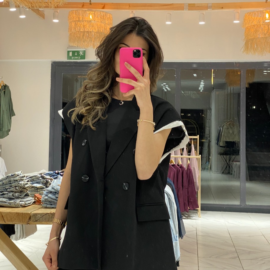 Siyah Oversize Kolsuz Yelek