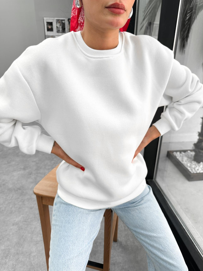 Beyaz Oversize Sweatshirt