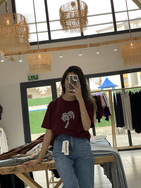 Bordo Taş İşlemeli Palm Tişört
